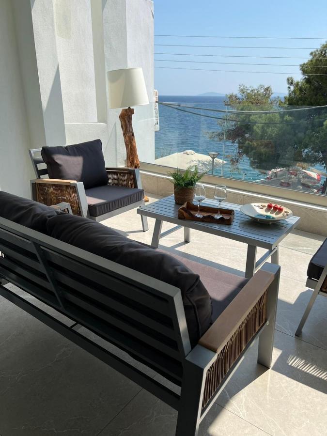 Wide Blue Luxury Boutique Suites Neos Marmaras Esterno foto