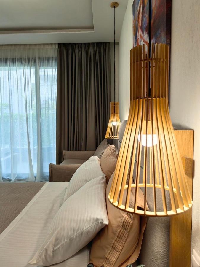 Wide Blue Luxury Boutique Suites Neos Marmaras Esterno foto