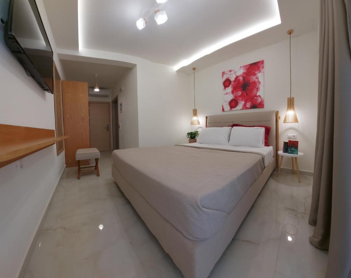 Wide Blue Luxury Boutique Suites Neos Marmaras Esterno foto