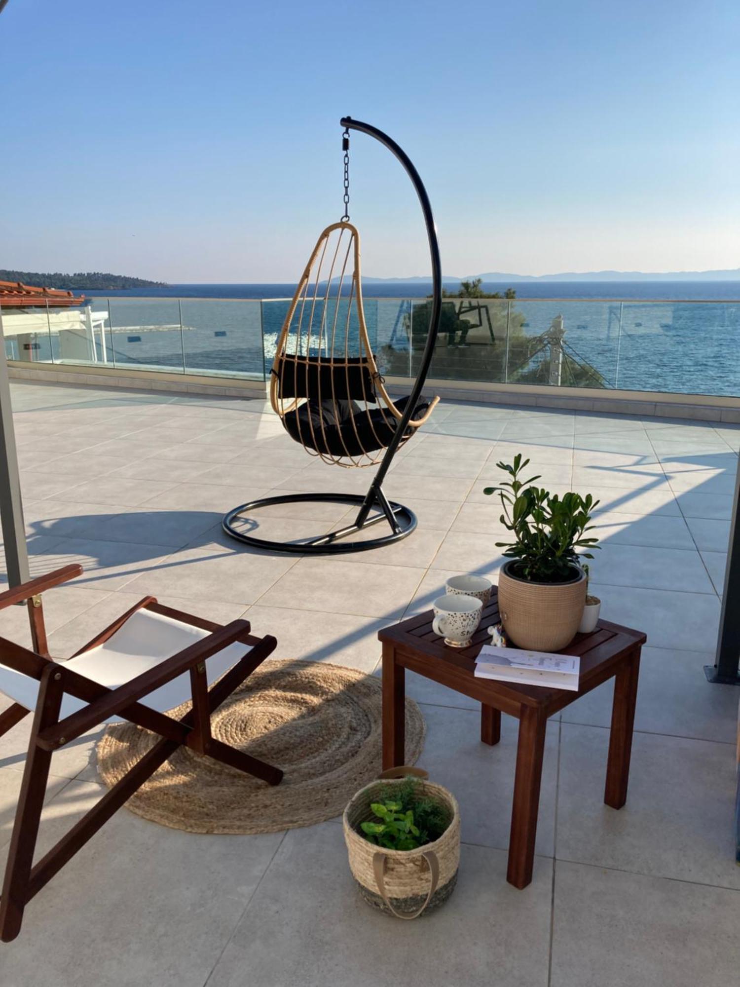 Wide Blue Luxury Boutique Suites Neos Marmaras Esterno foto